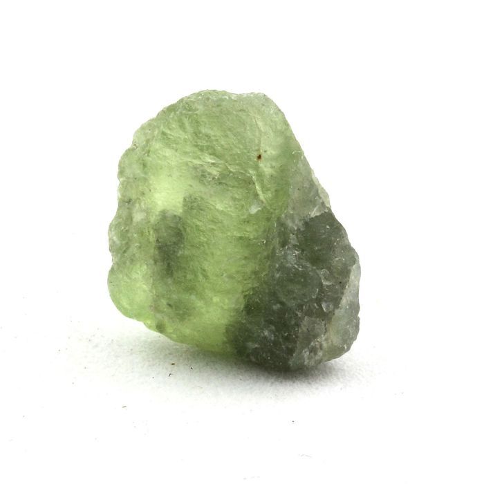 Pierres et Minéraux. Peridot. 4.50 ct. Almklovdalen, Vanylven, Norvège.