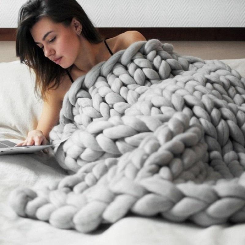 Large Soft Chunky Knitted Thick Wool Blanket With Versatile Colors For Cozy Comfort