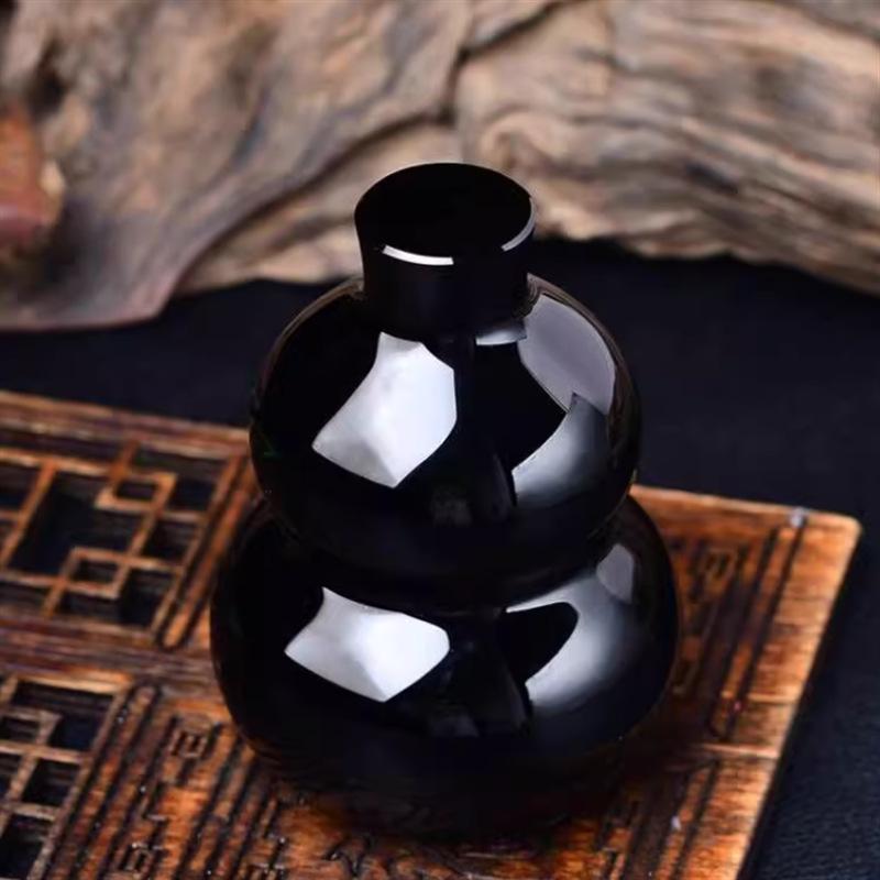 Pure Black Obsidian Gourd Ornament – Ruyi Gift for Home, Office, or Entryway Decor