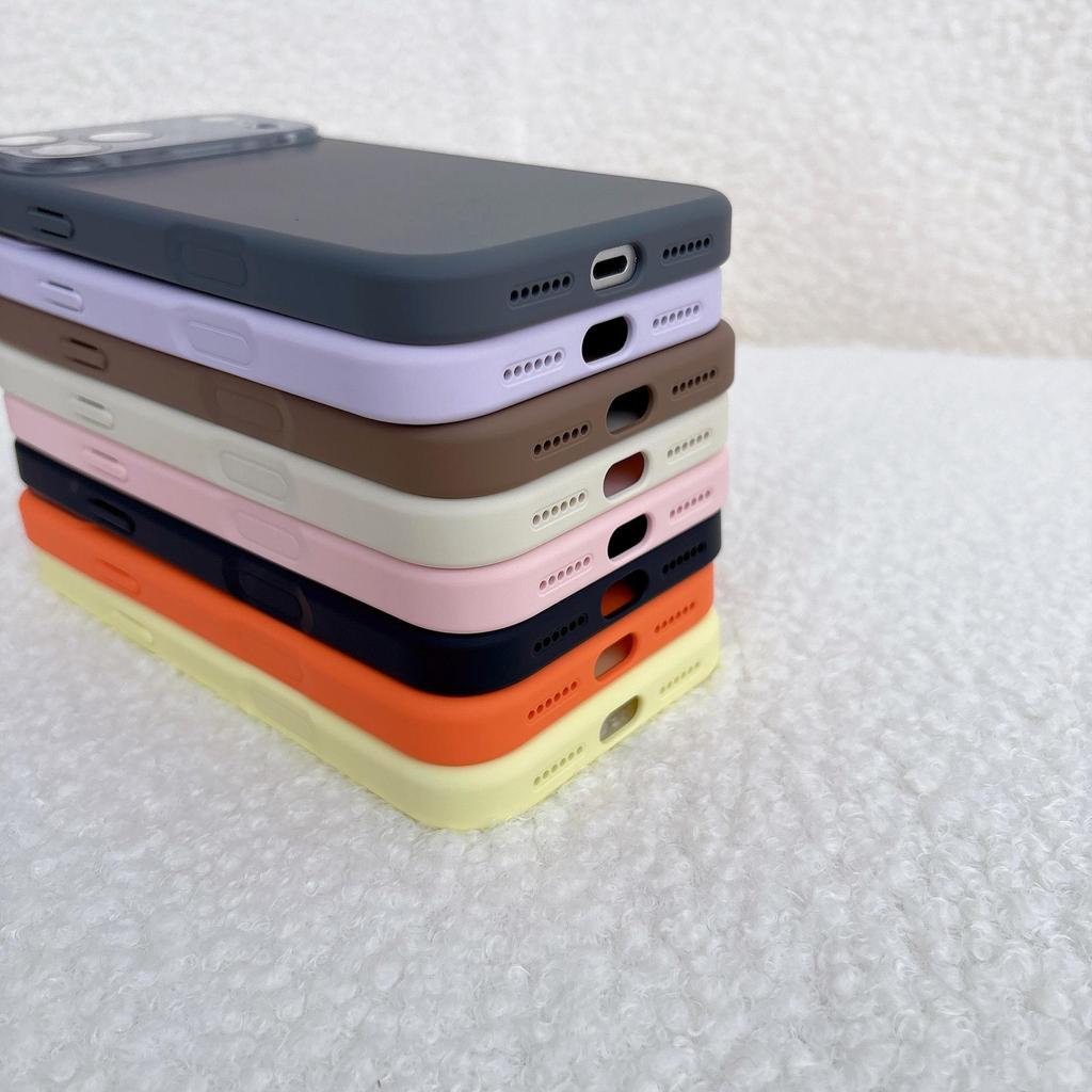 Противоударный чехол из жидкого силикона для iPhone 17 Pro Max – Дизайн с большим окном