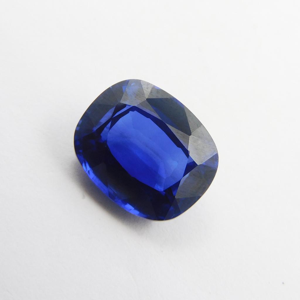 Natural Blue Tanzanite Loose Gemstone Cushion Cut 8.10 ct for Jewelry Making and Gem Collections