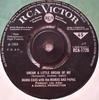 7-дюймовая пластинка CASS ELLIOT THE MAMAS THE PAPAS Dream A Little Dream Of Me RCA1726 RCA Victor 1968 UK Поп Б/у