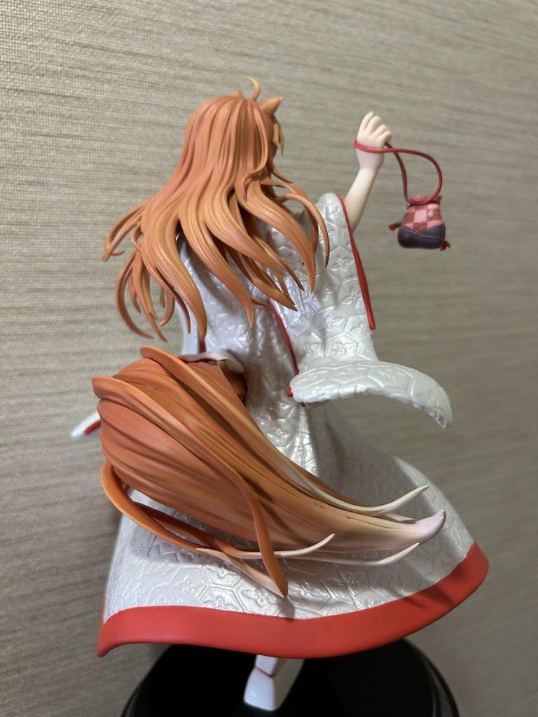 [USED] "Spice and Wolf" Holo Shiromuku ver. 1/7 scale figure