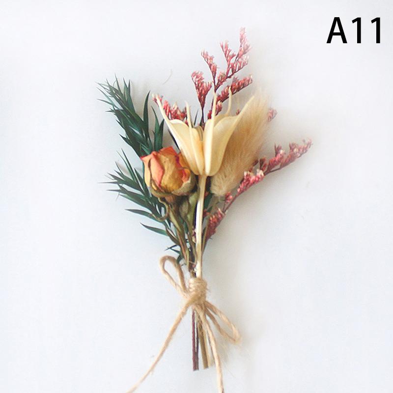 1Pc Mini Natural Dry Flowers Bouquet Boutonnieres Groomsmen Buttonholes Bridesmaid Flower Corsage Brooch Christmas Wedding Decor