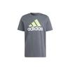 Футболка Essentials с круглым вырезом и коротким рукавом, с логотипом и буквенным принтом, мужская, серая, IJ8578