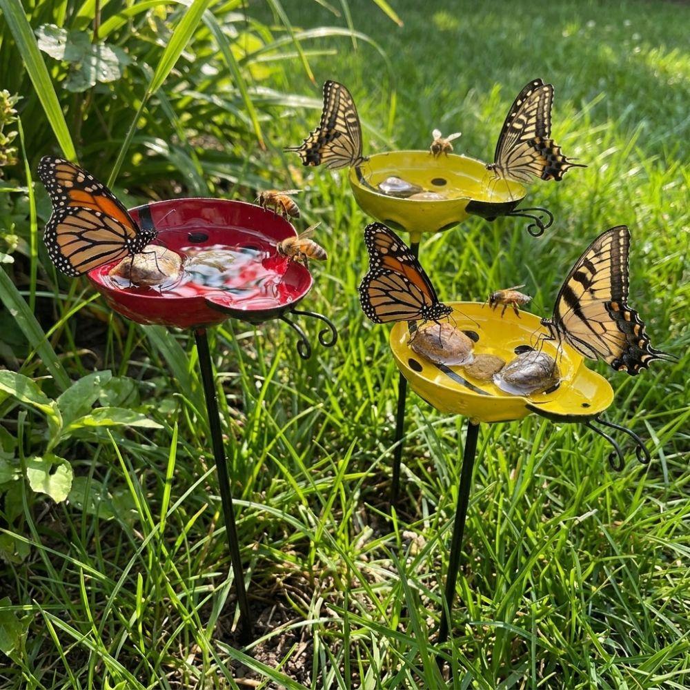 Iron Art Bee Watering Station Rust-resistant Metal Garden Stake Bird Bath Stake Lawn Decor