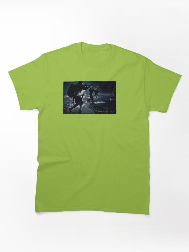 Defender BRAVO SEAL TEAM LANDING Classic Unisex T-shirt