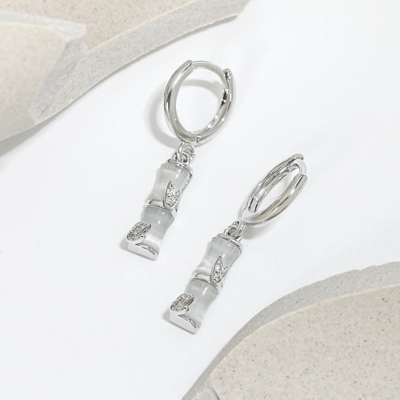 Golden Opal Anti-allergic Bamboo Earrings, Guochao Retro Gradually Rising High-end Long Bamboo Earrings