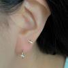 BettyU 14k gold flower earrings