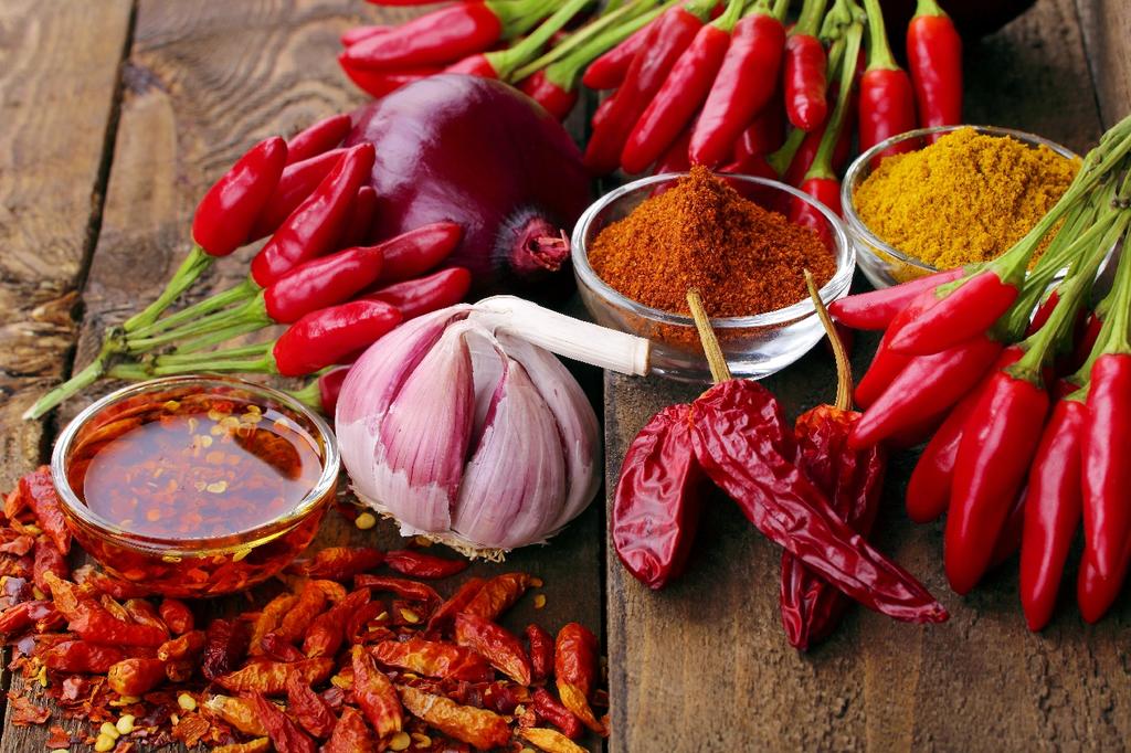 SAFLAX Garden in the Bag - Органический - Острый перец чили - Барак - 15 семян - С субстратом в подходящем пакете - Capsicum annuum