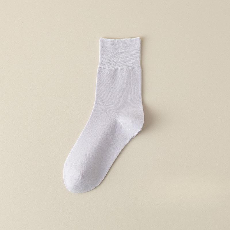 Female Spring and Autumn Pure Cotton Loose Mouth Boneless Anti Pilling Moon Tube Socks