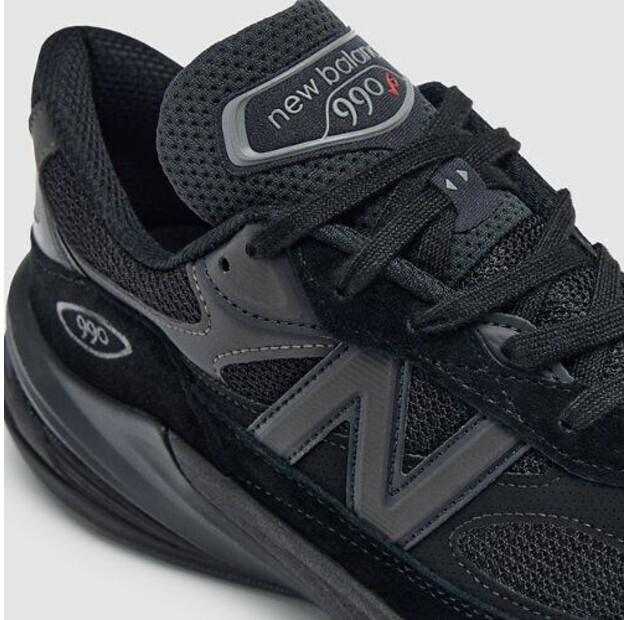 Кроссовки New Balance 990v6