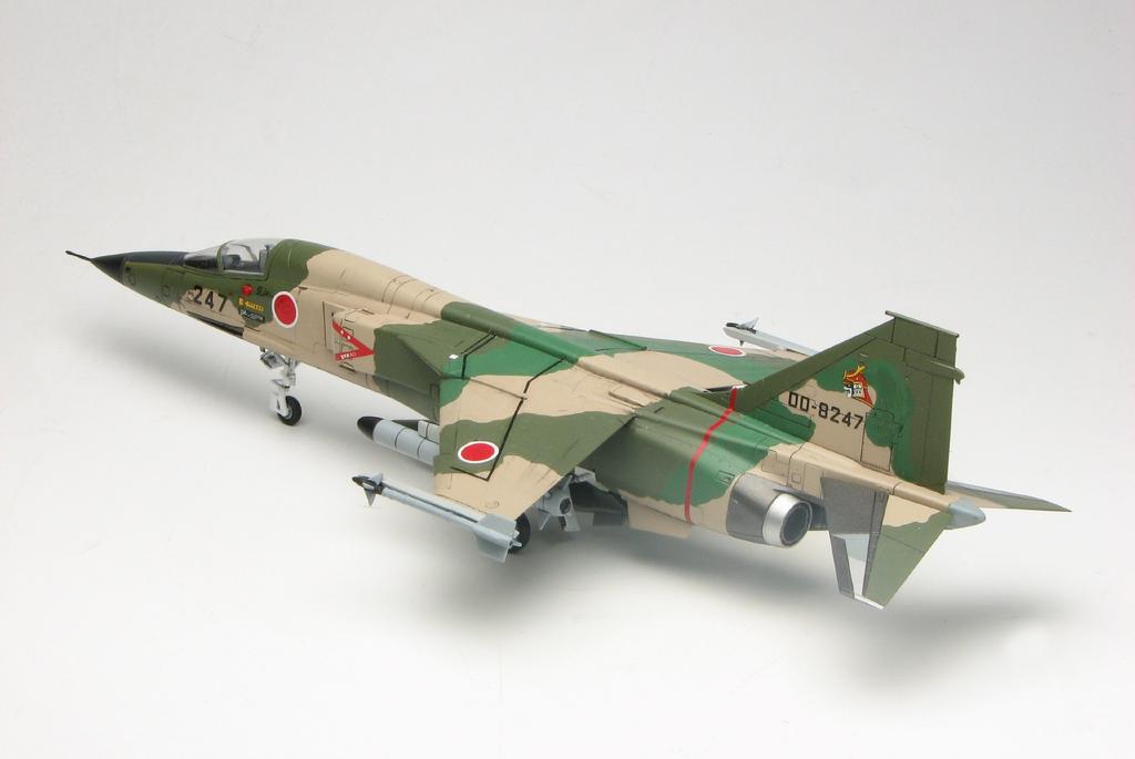 PLATZ Air Force Support Fighter Plastic Model 1/72 Self-Defense F-1