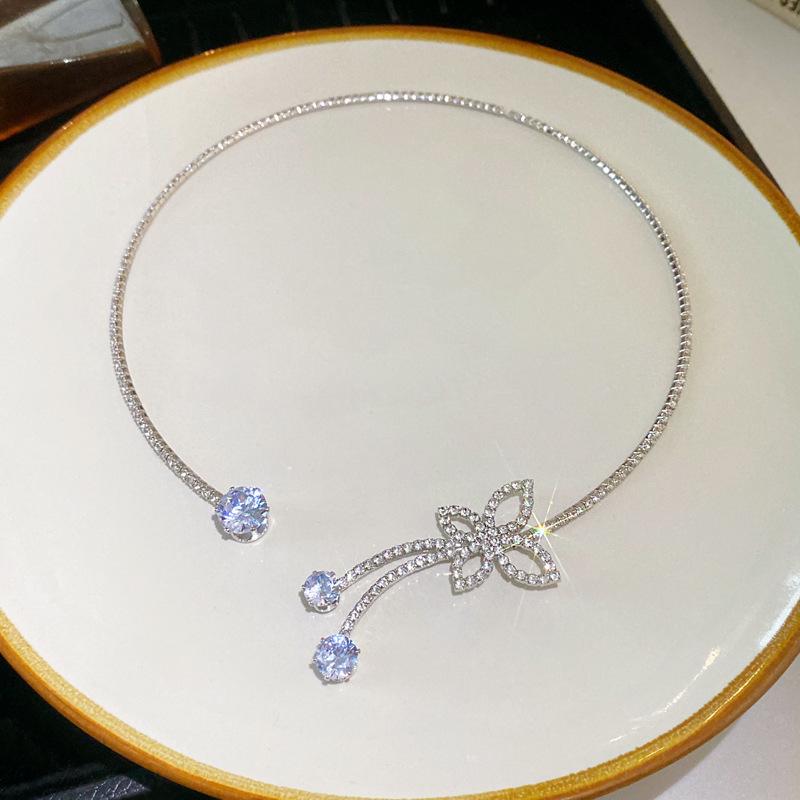 Подвеска-капля в форме сердца, чокер со стразами - Элегантное женское ожерелье