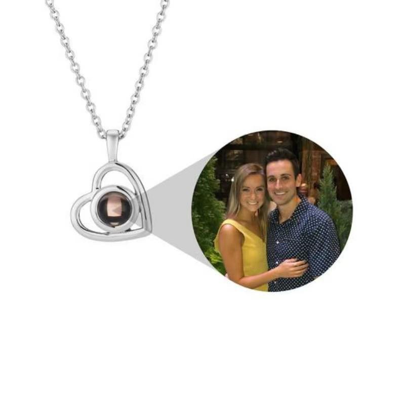 Custom Engravable Heart Pendant Projection Necklace for Thanksgiving, Christmas & Valentine's Day - Waterproof & Dustproof Limited Edition