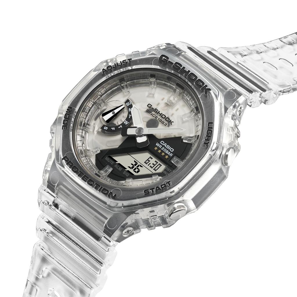 Часы Casio серии S среднего размера 40th anniversary clear remix limited boys size international model G-Shock GMA-S2140RX-7A [item]