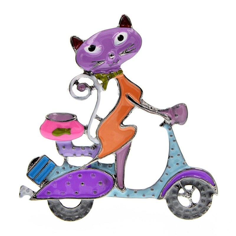 Blucome Fashion Cartoon Cat Girl Brooch Women’s Brooch for Coat Suit Hijab Laple Pins New Year Gifts