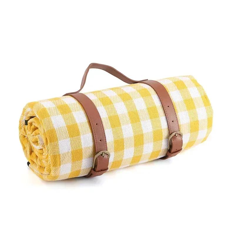 Outdoor Picnic Blankets Mats Camping Foldable Pad Blankets with Leather Handle Waterproof Beach Camping Accessories