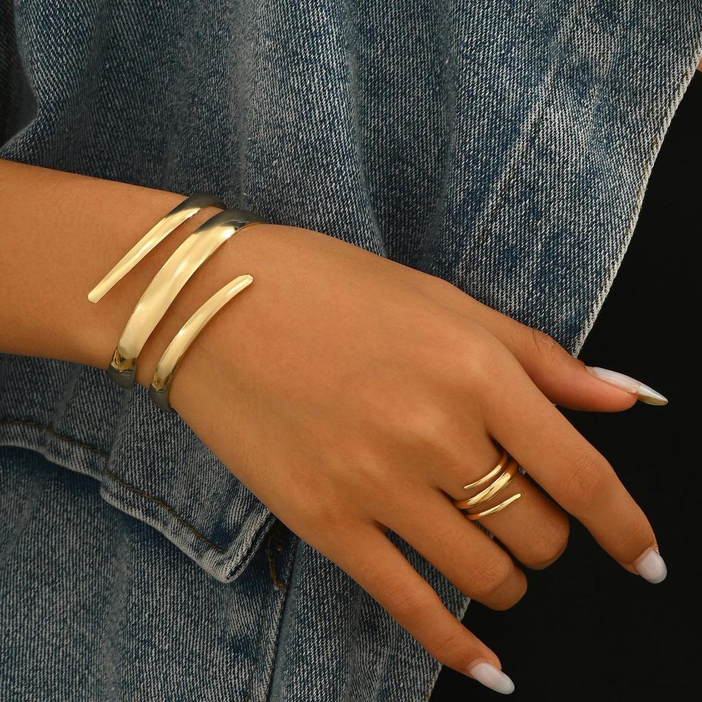 Elegant Geometric Bracelet and Ring Set: Chic Curved Design for Women