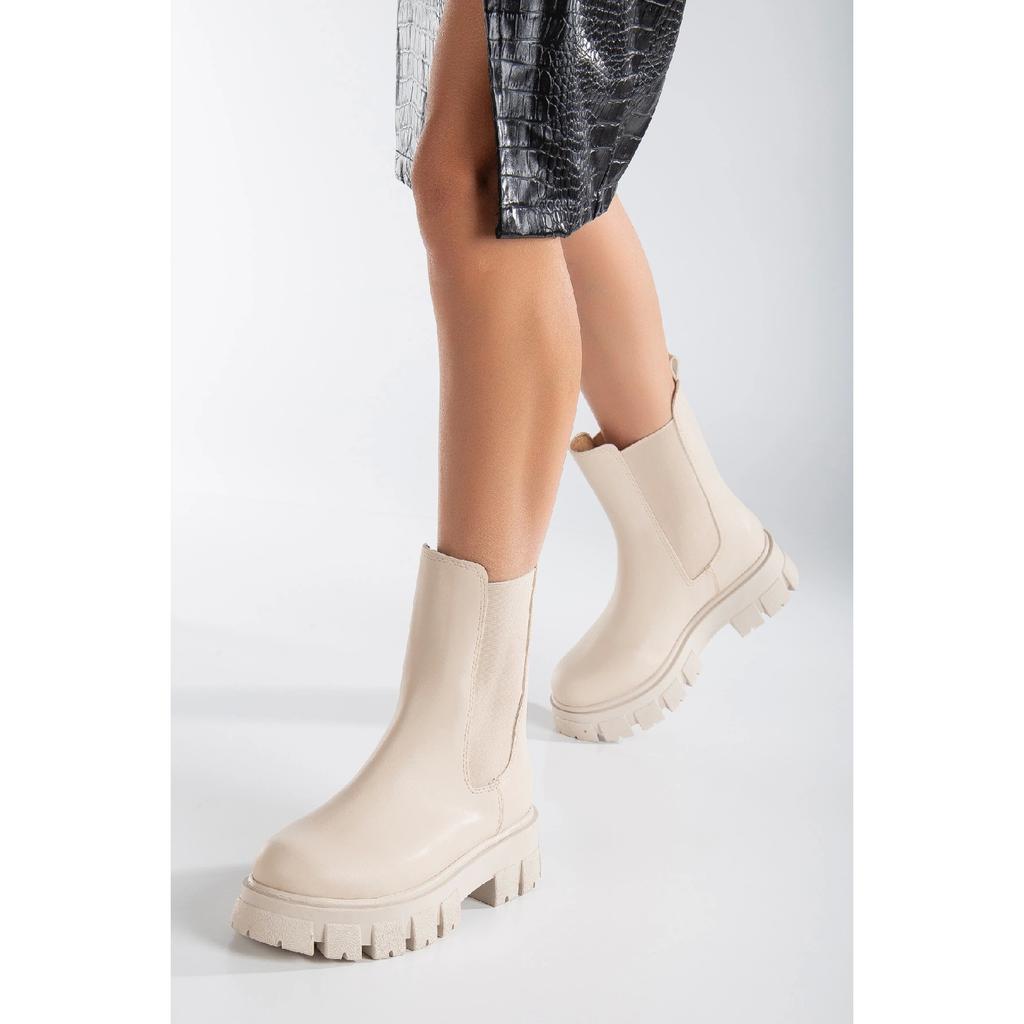 Черные женские прорезиненные сапоги