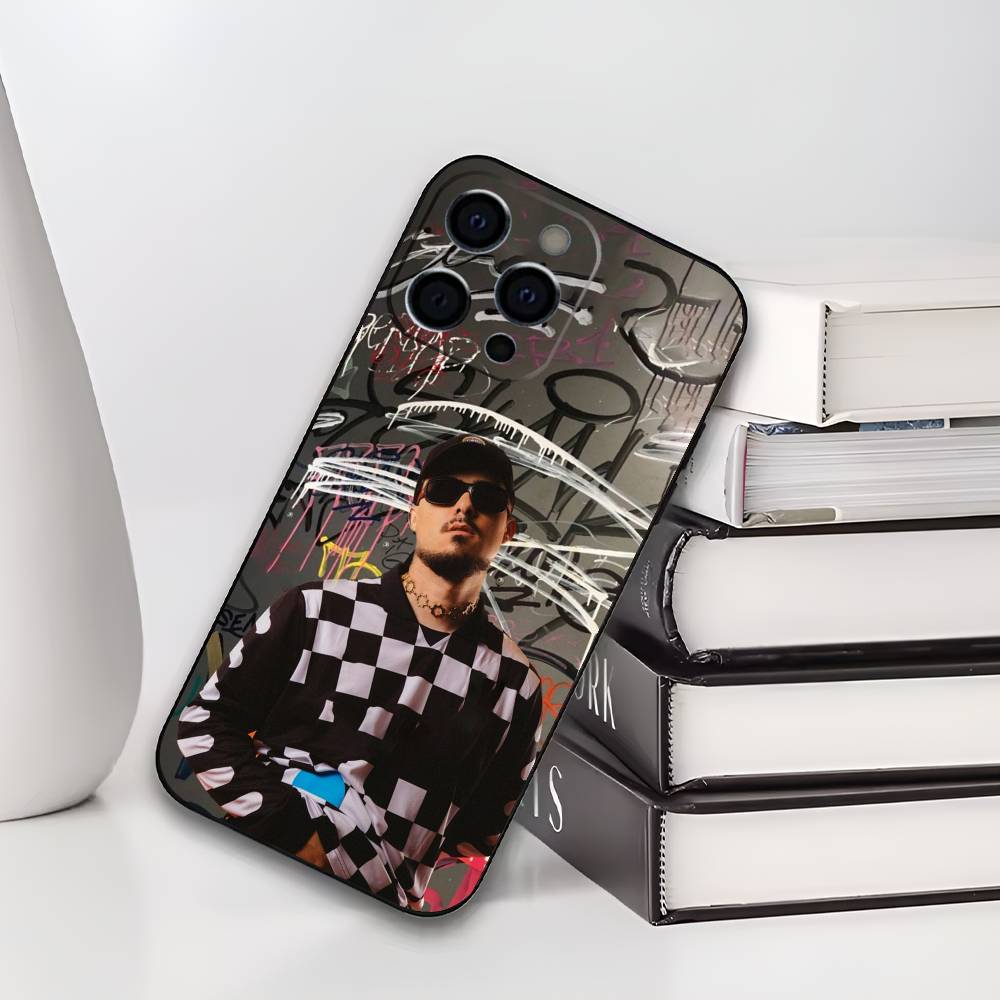Чехол для телефона D-Dellafuente FC для iPhone 17,16,15,14,13,12,11 Plus,Pro Max,XS,Мягкий силиконовый черный чехол