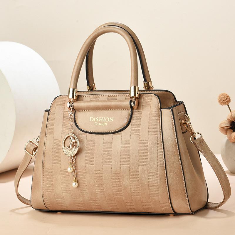 Современная и мягкая структурированная сумочка с застежкой-молнией для надежного хранения