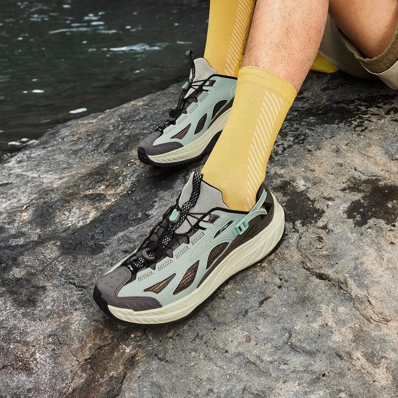 Li-Ning Yijie Lite 2.0 Comfortable Versatile Breathable Wear-Resistant Creek Shoes Men Shoes Gray Green AHLV011-2