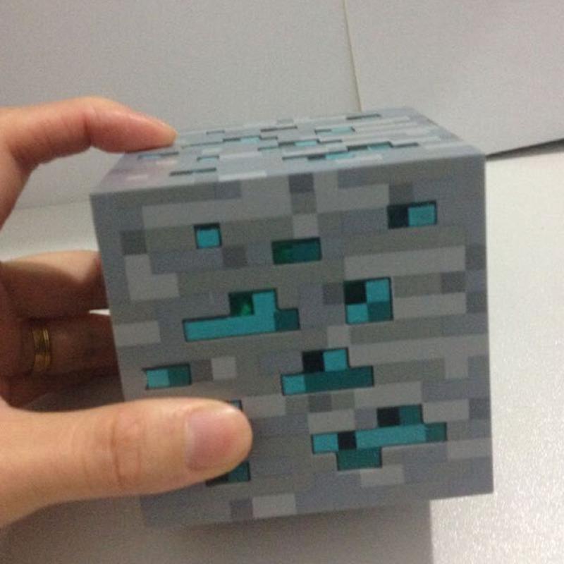 Minecraft Light-up Square Diamond Ore Светодиодные игрушки в качестве рождественских подарков