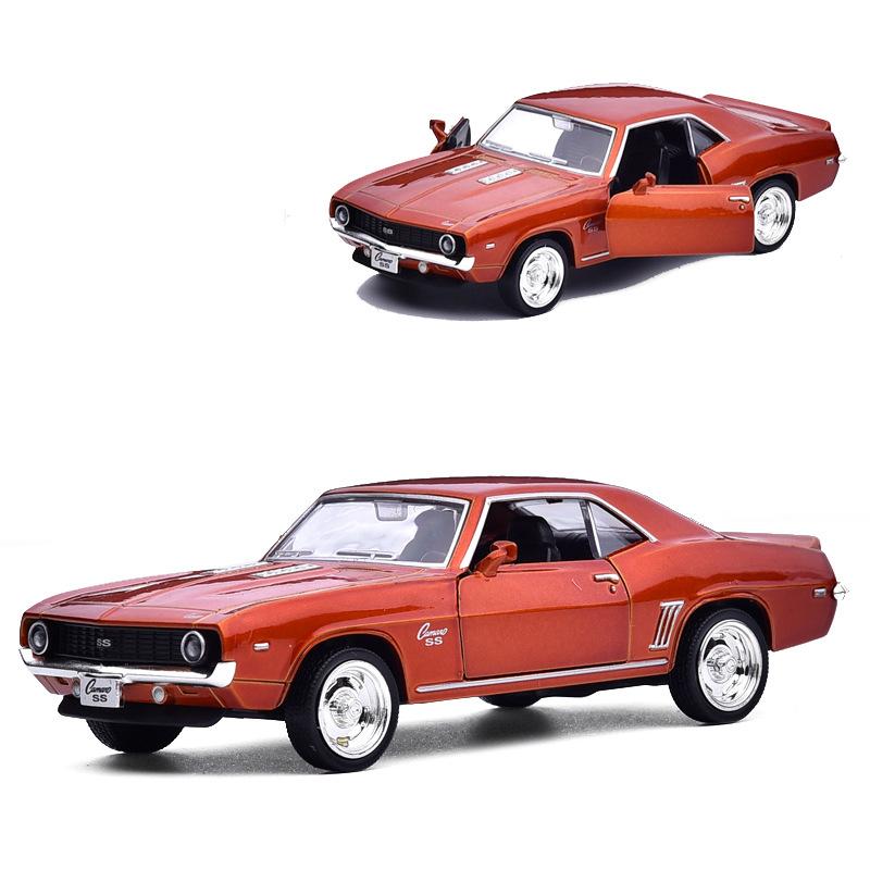 Масштаб 1/36 Chevrolet Camaro SS 1969, литая под давлением модель автомобиля, игрушечный автомобиль с откатным механизмом, звуком и светом для детей, коллекция подарков для мальчиков и девочек