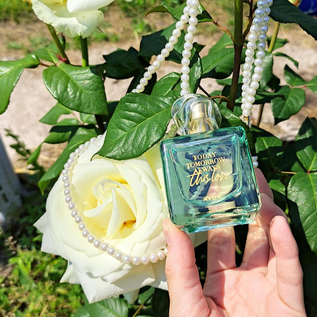 Eau De Parfum This Love AVON for Her 50 Ml