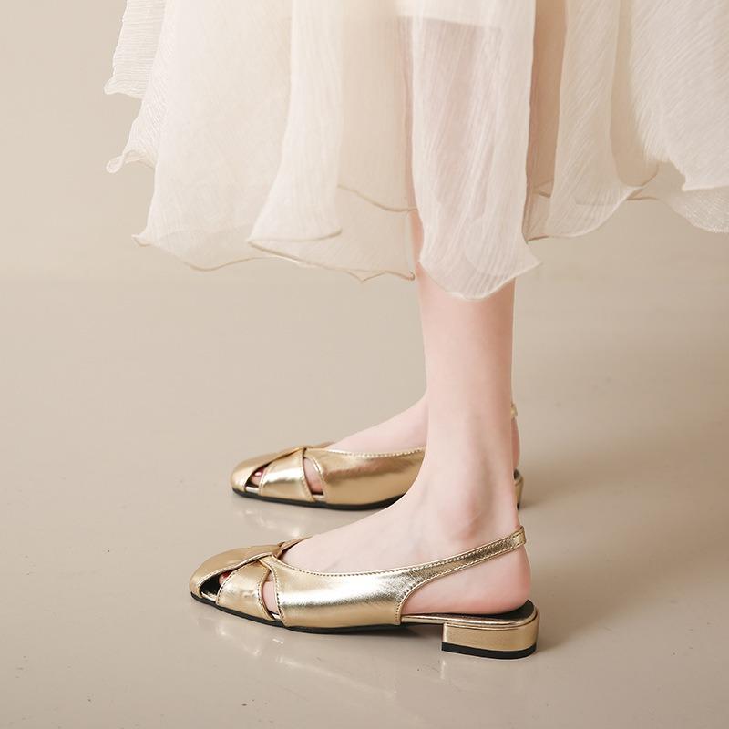 Сандалии с полым носком для женщин, золотистые туфли из мягкой кожи с квадратным носком и плоским дном с неглубоким вырезом, женская обувь больших размеров