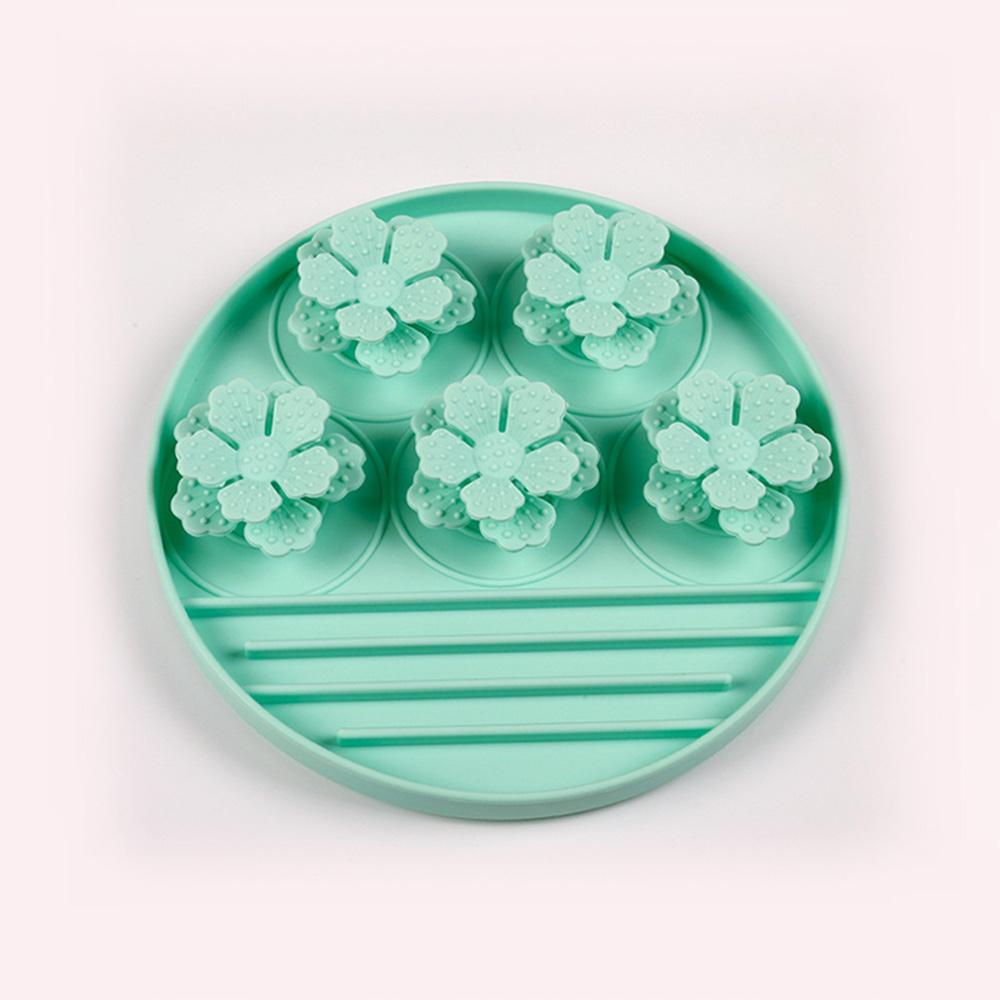 Slow Luminous Pet Food Mat, Silicone Suction Cup Dog Food Mat, Anti-choking Cat Food Bowl