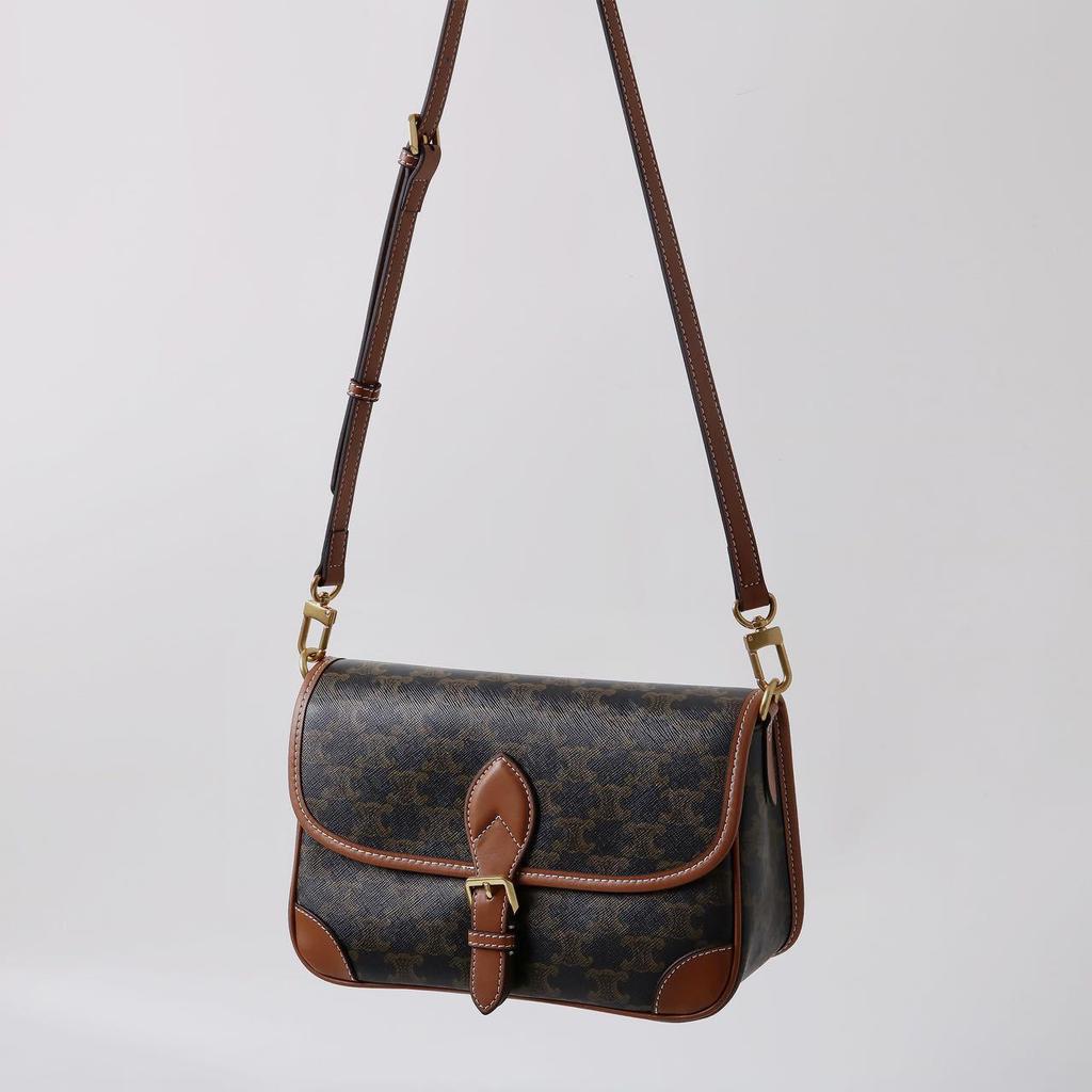 Женская кожаная сумка-багет Arc de Triomphe, носимая под мышкой - Модель 2025 года, бывшая в употреблении