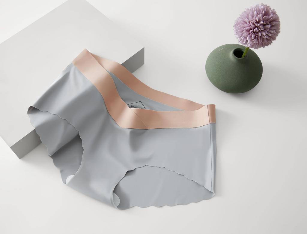 Бесшовные трусики из ледяного шелка, удобное женское нижнее белье, женские трусы с низкой талией, трусики для беременных больших размеров, сексуальное женское белье