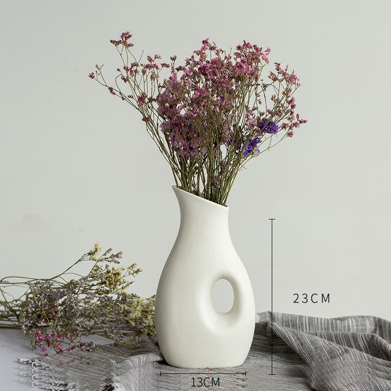 Hot Selling New Creative White Modern Ceramic Vases Handmade Custom Luxury Art Deco Home Decor Flower Tabletop Vase for Gift