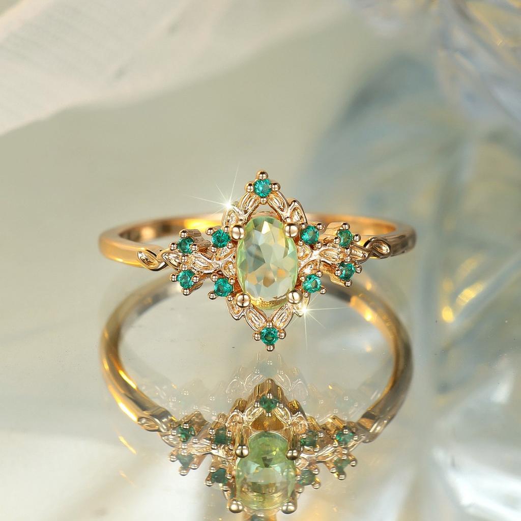 French-style vintage hollow emerald ring for women Rose gold olive green zircon light luxury niche ring
