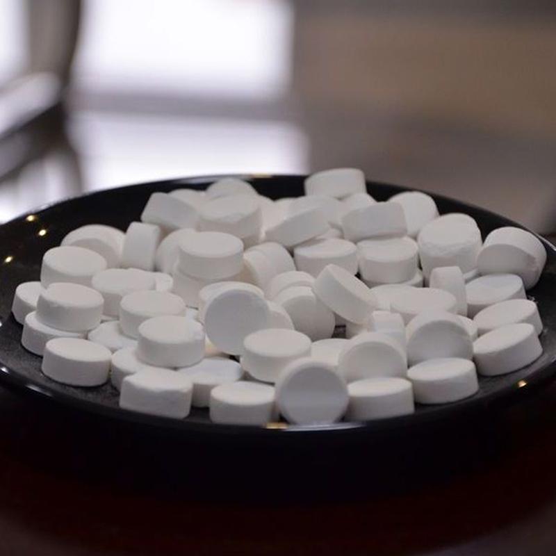 1 Коробка Таблетки для Очистки Бассейна Хлор Бром Таблетки Очиститель Плавательный Спа Гидромассажная Ванна Бытовые Чистящие Средства