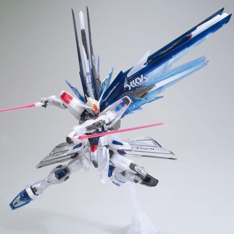 MG Gundam Base Limited Freedom Gundam Mobile Suit Gundam SEED 1/100 Ver.2.0 [Прозрачный цвет]
