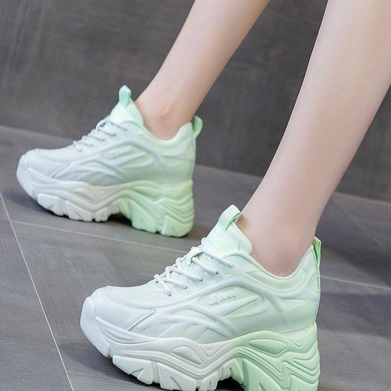 Женские кроссовки смешанных цветов на толстой подошве с дышащей сеткой на шнуровке, спортивная обувь на каждый день