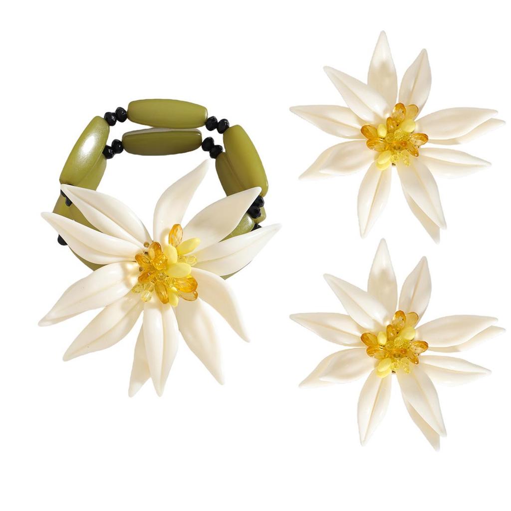 Европейские и американские серьги-гвоздики с белыми цветами и двухслойный чокер-ожерелье