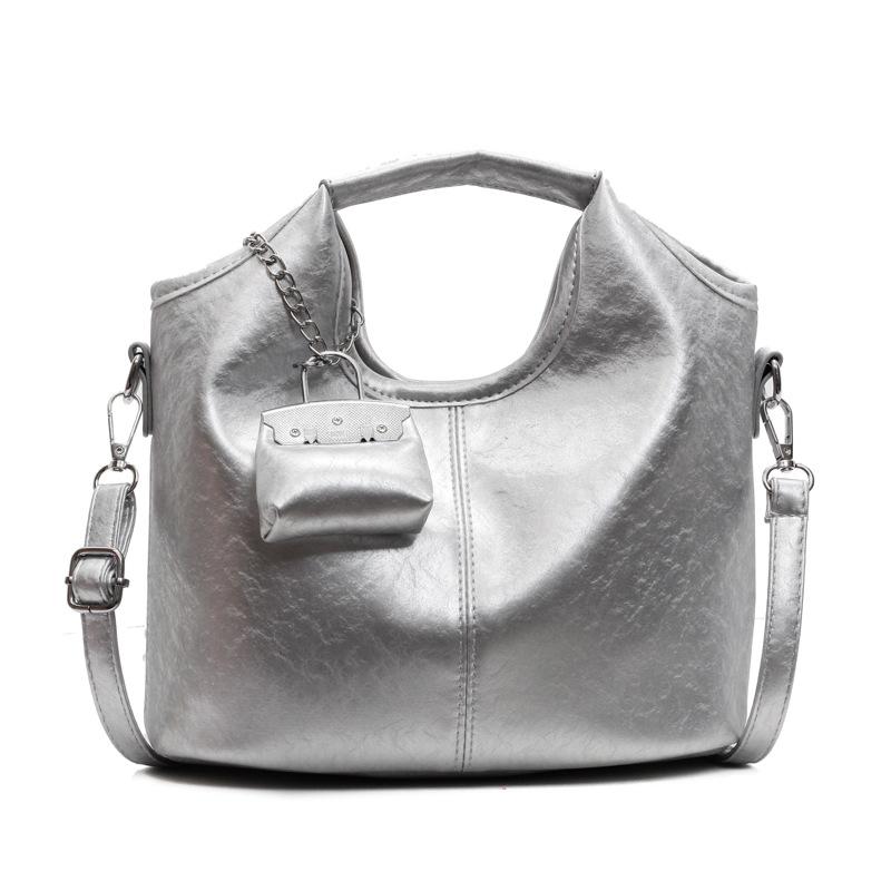 Сумка большой вместимости женская повседневная 2025 новая летняя универсальная сумка-мессенджер простая и популярная портативная сумка-ведро для ребенка и мамы