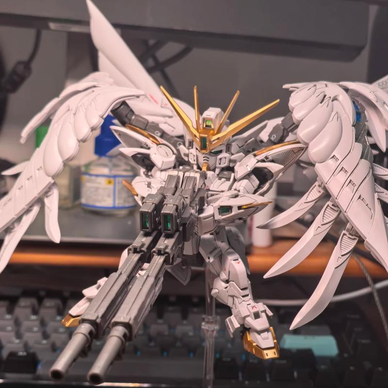 GL MGSD Wing Zero EW Белоснежная версия Ангельское Перо Падающий Мех Сборная Модель Набор Фигурка Действия Настольное Украшение Кукла Игрушка для Мальчика