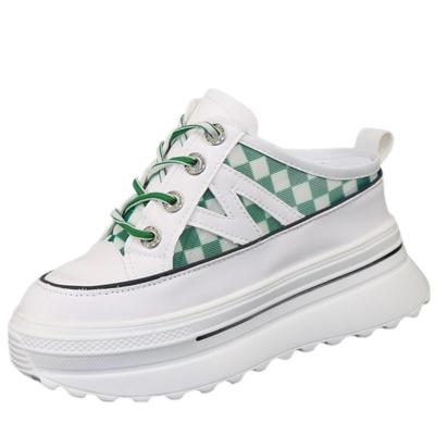 Модные 8 см сетчатые дышащие тапочки-кроссовки женские летние новые толстые внутренние завышенные туфли без каблука белые