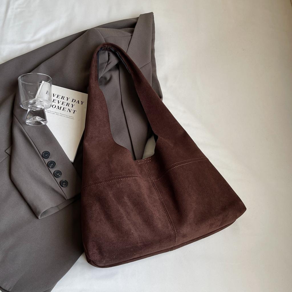 Сумка-тоут из матовой замши в стиле ретро для женщин, новая модная осенняя сумка-тоут для поездок на работу и обратно, универсальная сумка через плечо высокого класса