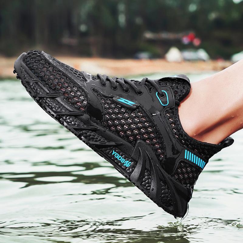 Summer Outdoor Sports Shoes Men's Shoes Large Mesh Breathable Mesh Shoes Wading Shoes Beach Creek Shoes Men's Casual Shoes