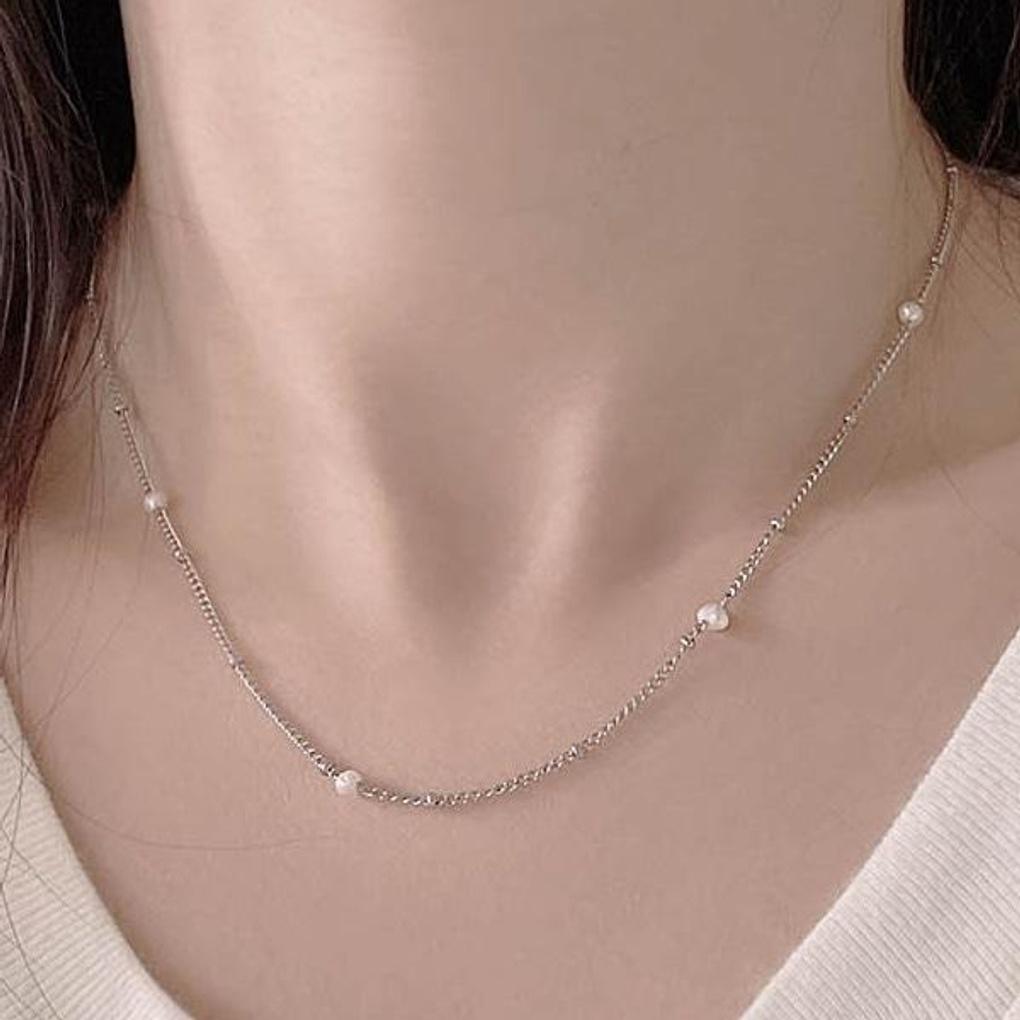 Women's Daily Layered Pearl Necklace (2 types)