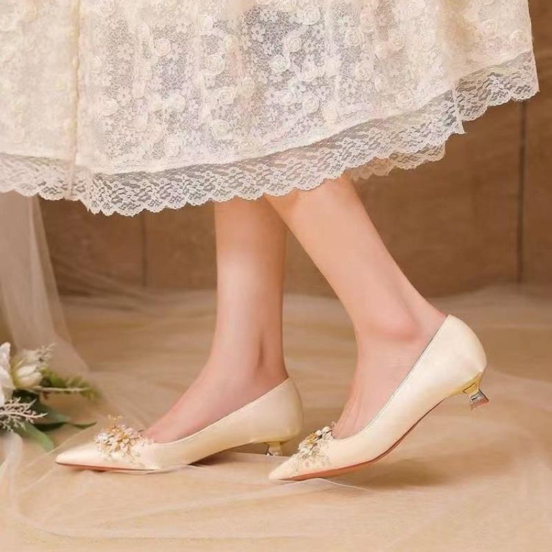 Flower Pearl Women High Heels Shoes Crystal Luxury Sandals Elegant 2025 Trend New Summer Pointed Toe Shoes Woman Pumps Zapatos