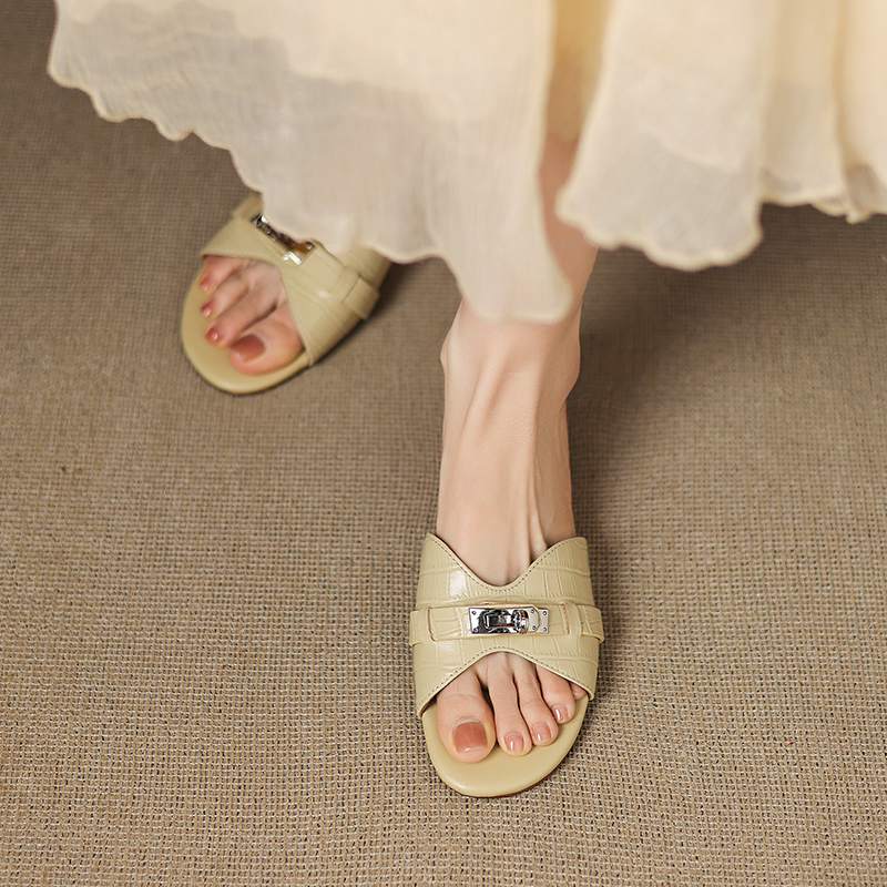 Krazing Pot Мюли из коровьей кожи, летние, размер 42, на низком каблуке, роскошные туфли с металлическими украшениями, женские, суперзвездные, женские, с открытым носком, сандалии без застежек