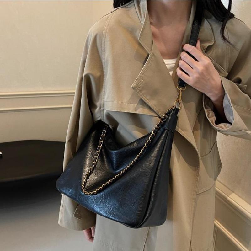 Большая вместительная сумка подмышкой в стиле ретро Lady Tide Korean Niche Messenger Bag Casual Commuter Bag