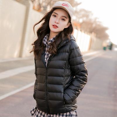 2024 Новый женский пуховик с воротником-стойкой, легкий и тонкий, корейская версия, повседневная короткая куртка большого размера с капюшоном